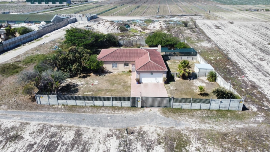 Commercial Property for Sale in Schaap Kraal Western Cape